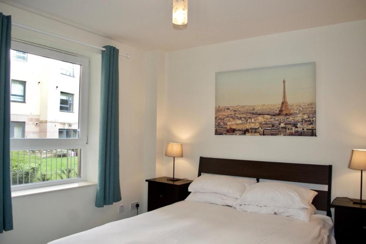 Modern 2 Bedroom City Centre Flat Edinburgh Ngoại thất bức ảnh