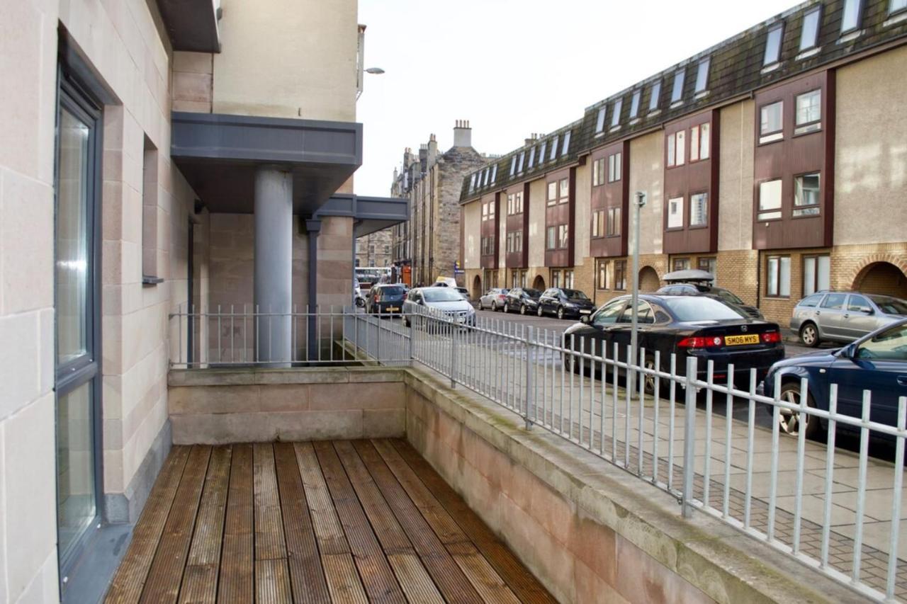 Modern 2 Bedroom City Centre Flat Edinburgh Ngoại thất bức ảnh